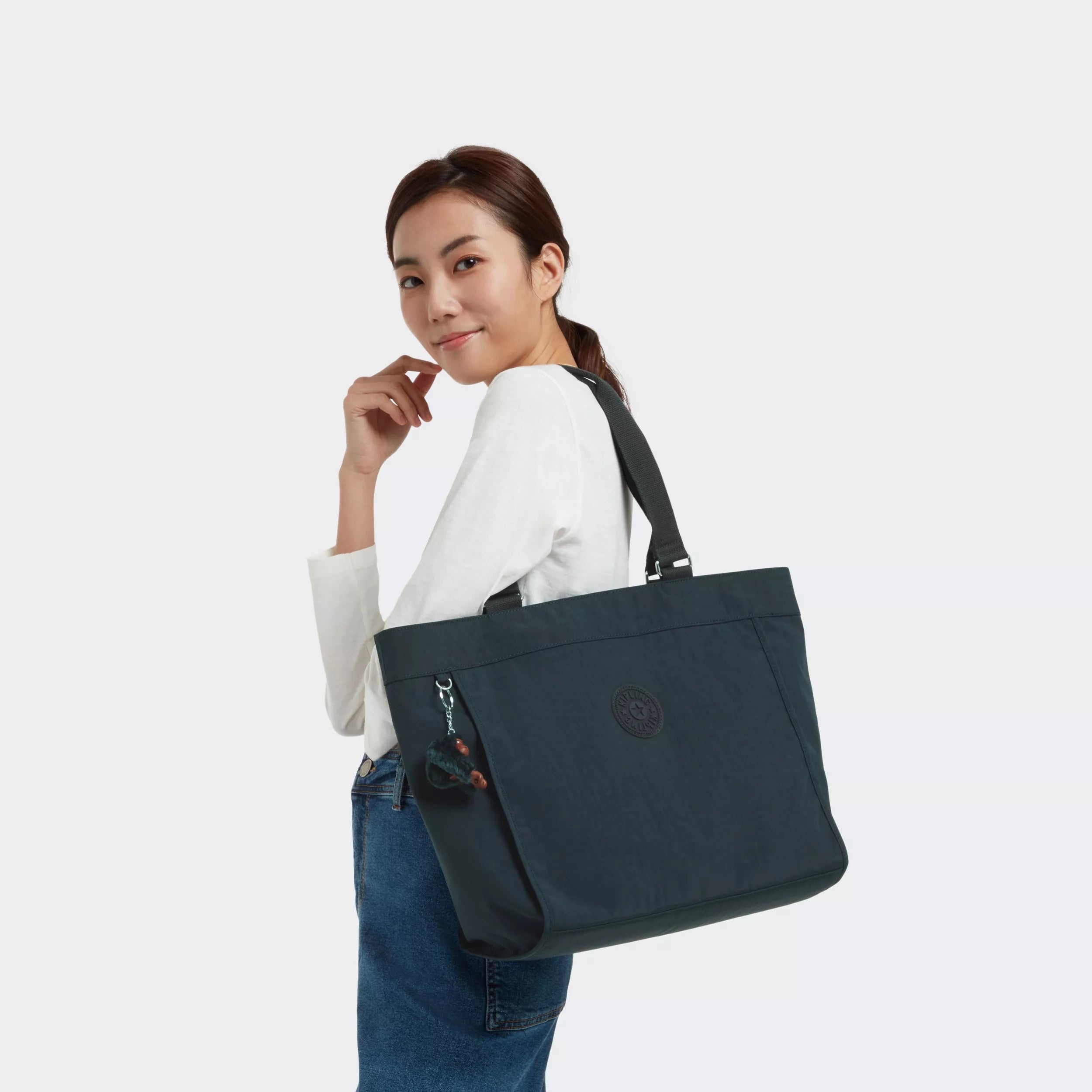 New Shopper Large Tote Bag - Image 2